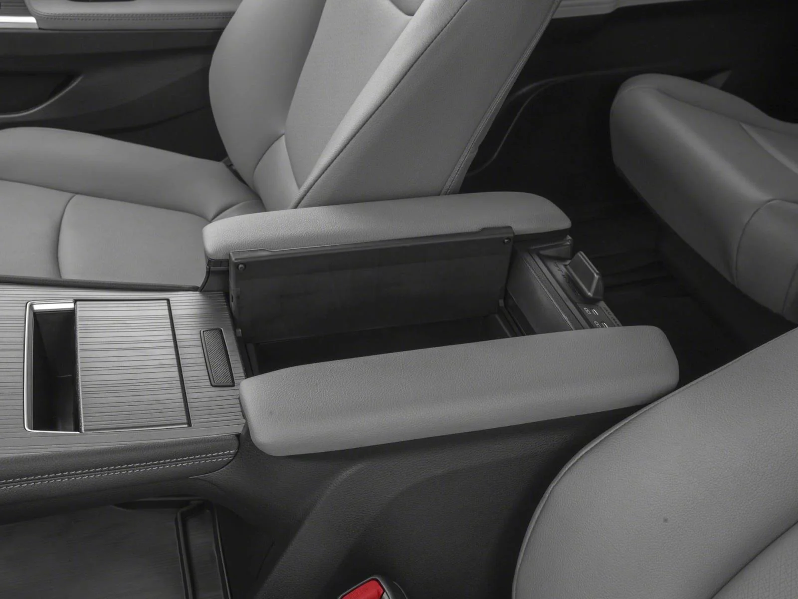 New 2026 Wind Chill Pearl Toyota XLE image 10