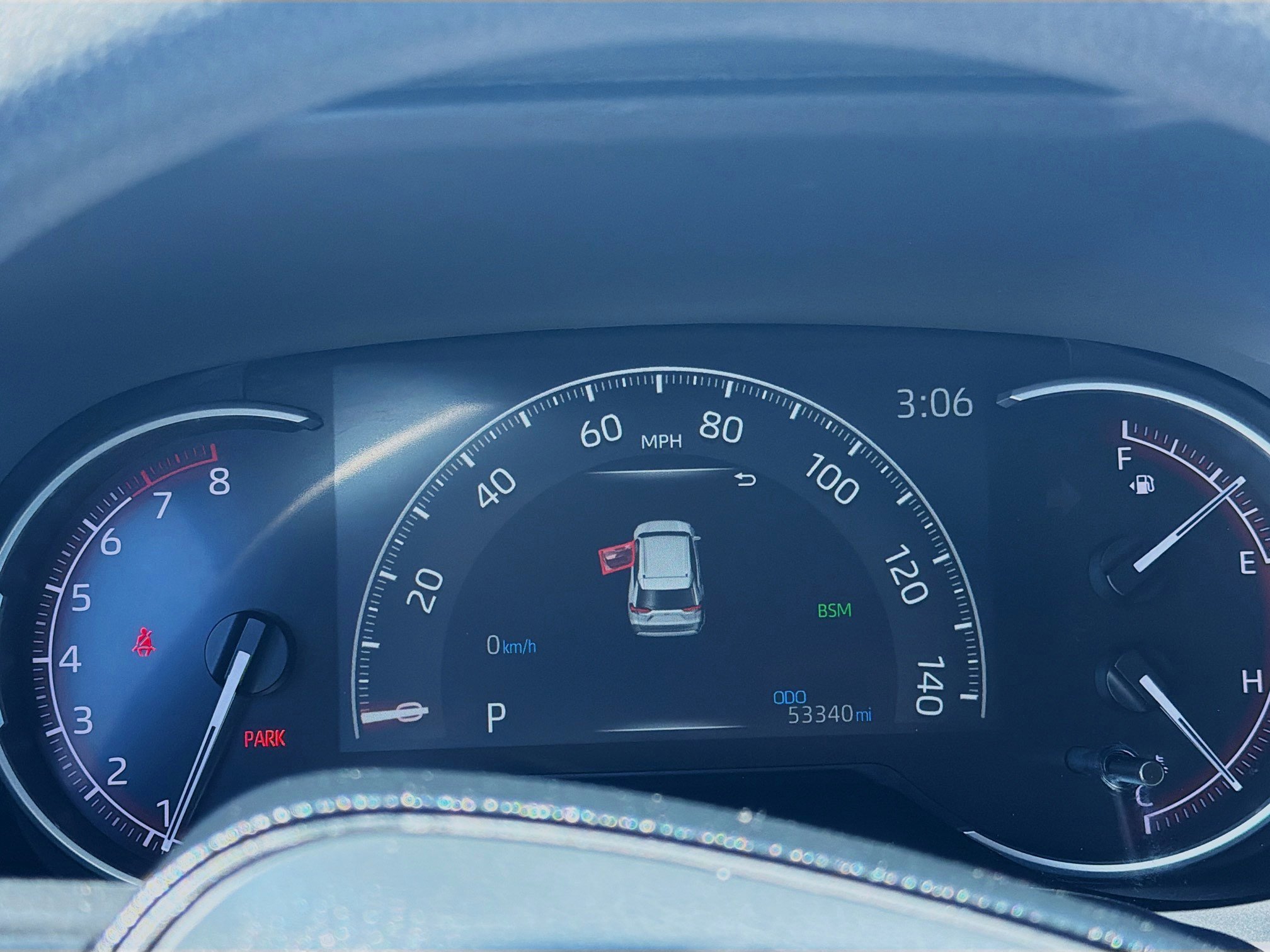 Used 2024 Ice Toyota XLE image 9