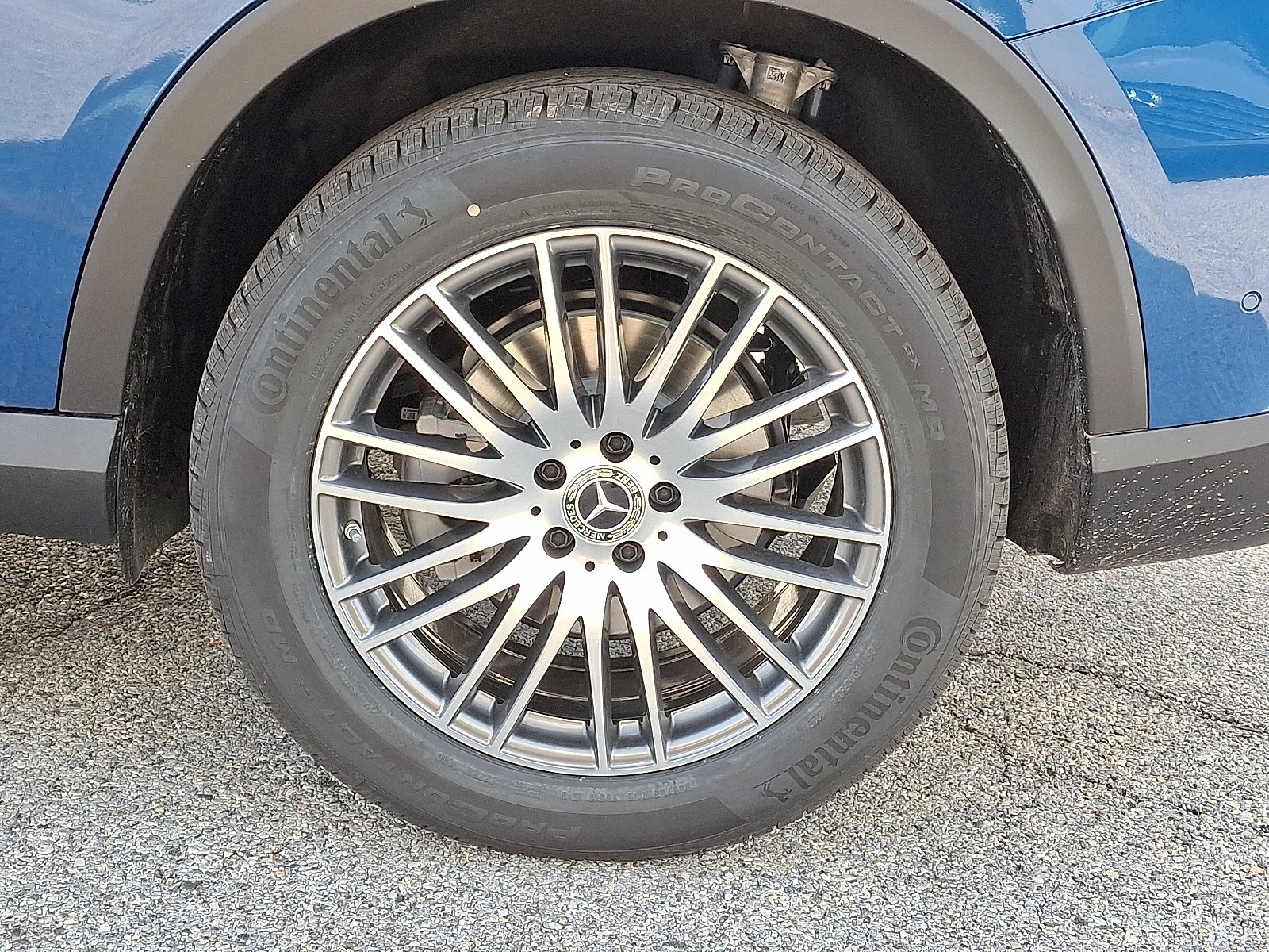 New 2026 Starling Blue Metallic Mercedes-Benz GLC 300 image 7