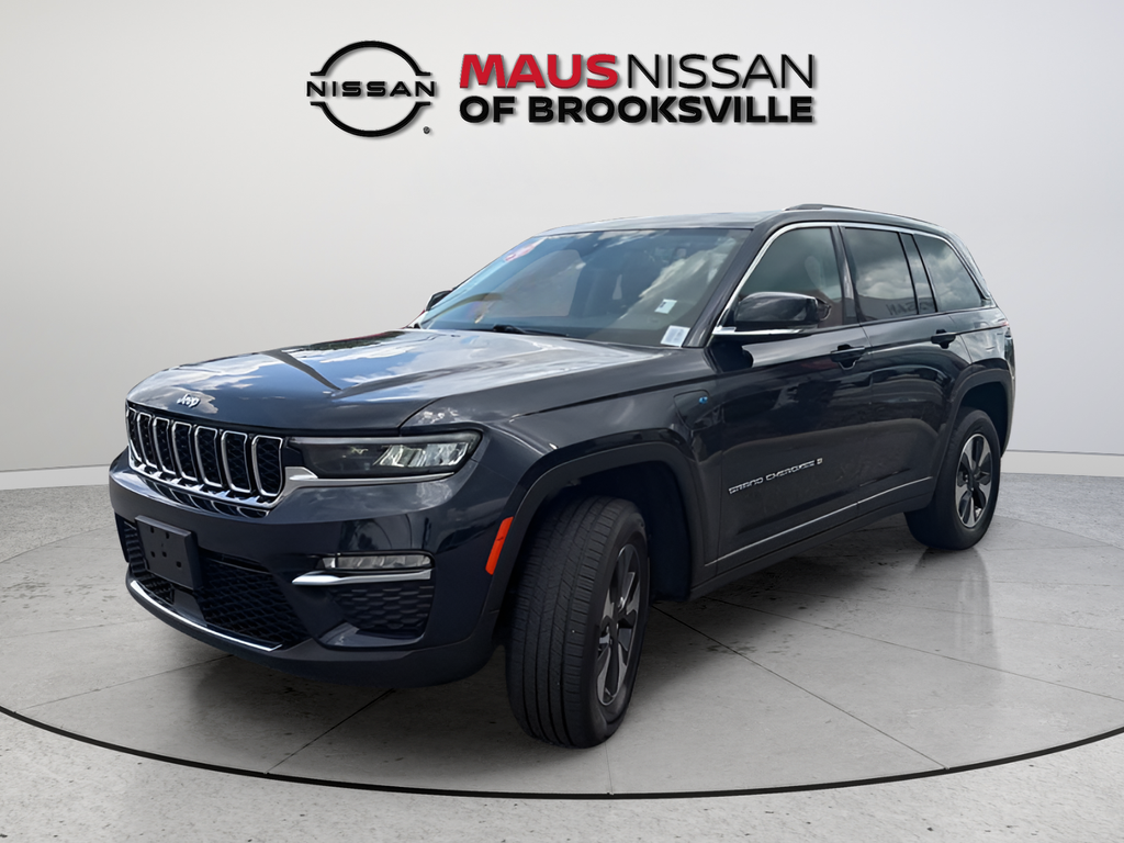 Used 2024 Black Jeep 4xe image 4