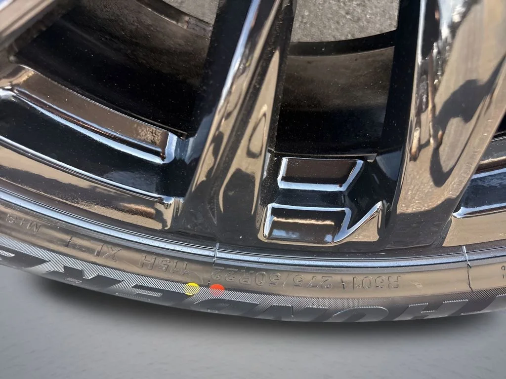 Used 2023 Black Raven Cadillac Sport Platinum image 40
