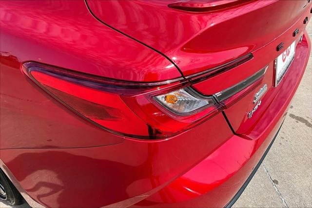 Certified Used 2025 SUPERSONIC RED Toyota  image 28