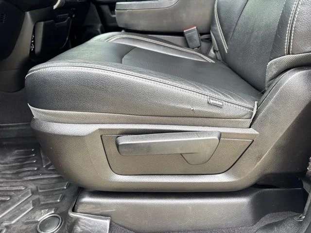 Certified Used 2020 Billet Silver Clearcoat Metallic Ram Big Horn image 16