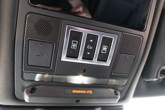 Used 2025 Gray Land Rover S image 31