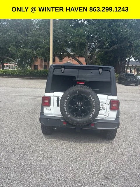 Used 2021 White Jeep Unlimited Willys image 3