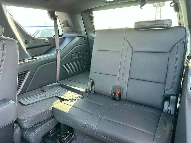 New 2026 Sterling Gray Metallic Chevrolet High Country image 5
