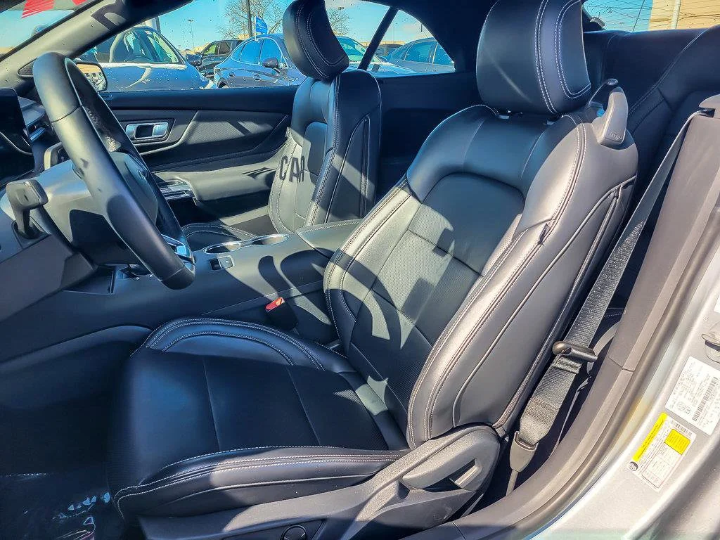 Used 2025 Iconic Silver Metallic Ford EcoBoost Premium image 19