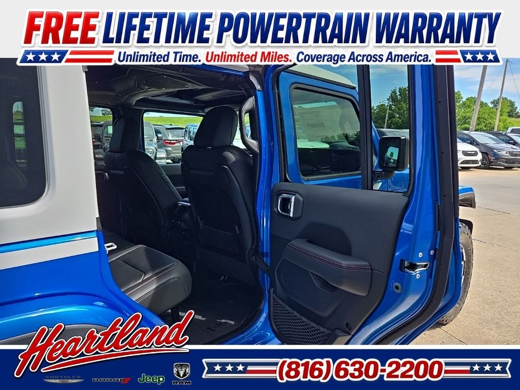 New 2026 Hydro Blue Pearl-Coat Exterior Paint Jeep Rubicon image 90
