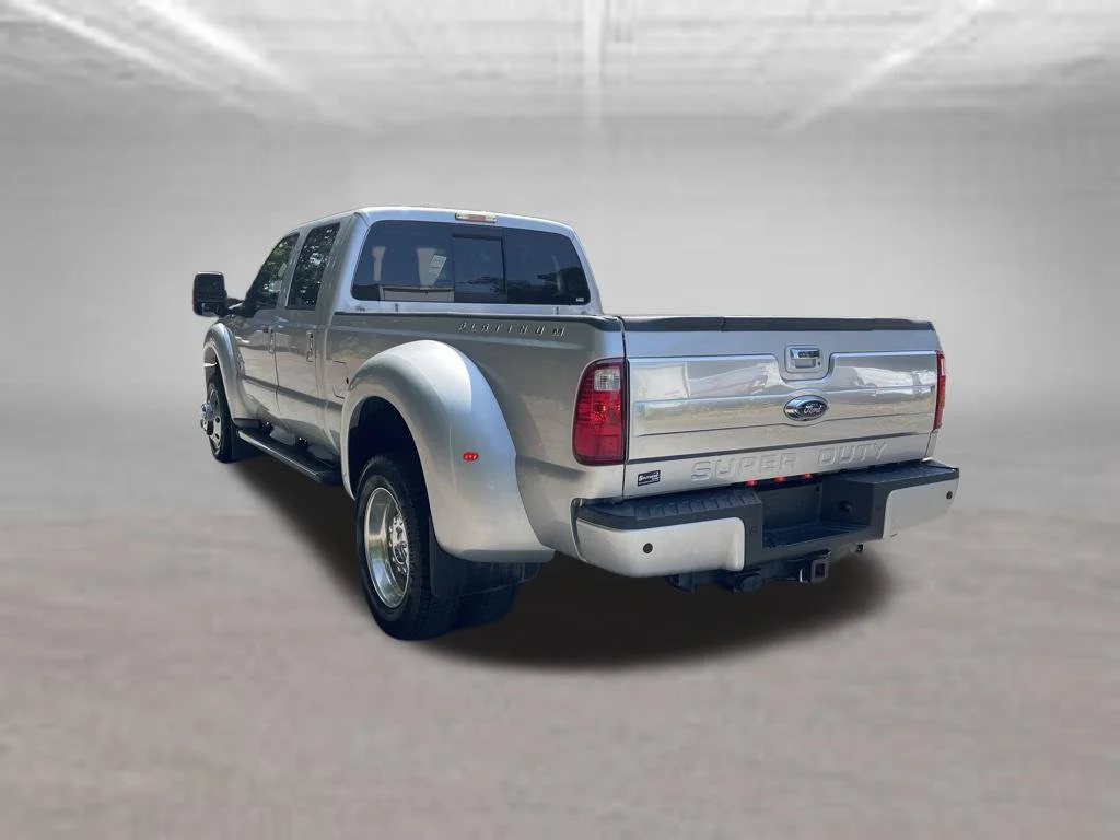Used 2016 Silver Ford Platinum image 3