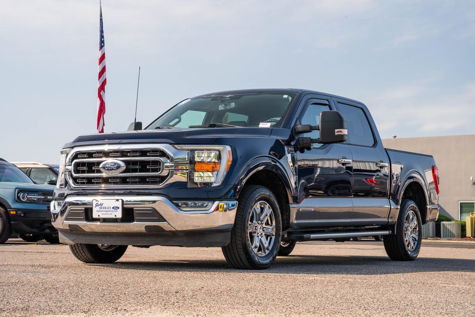 Used 2023 Antimatter Blue Metallic Ford XLT image 3
