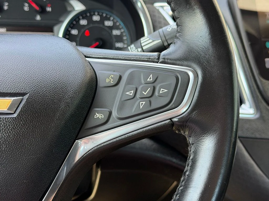 Used 2018 Black Chevrolet LT image 19