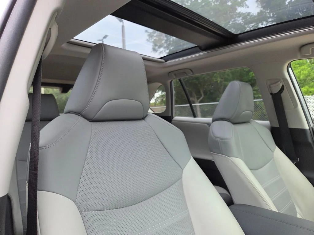 Certified Used 2020 Silver Toyota Limited image 15