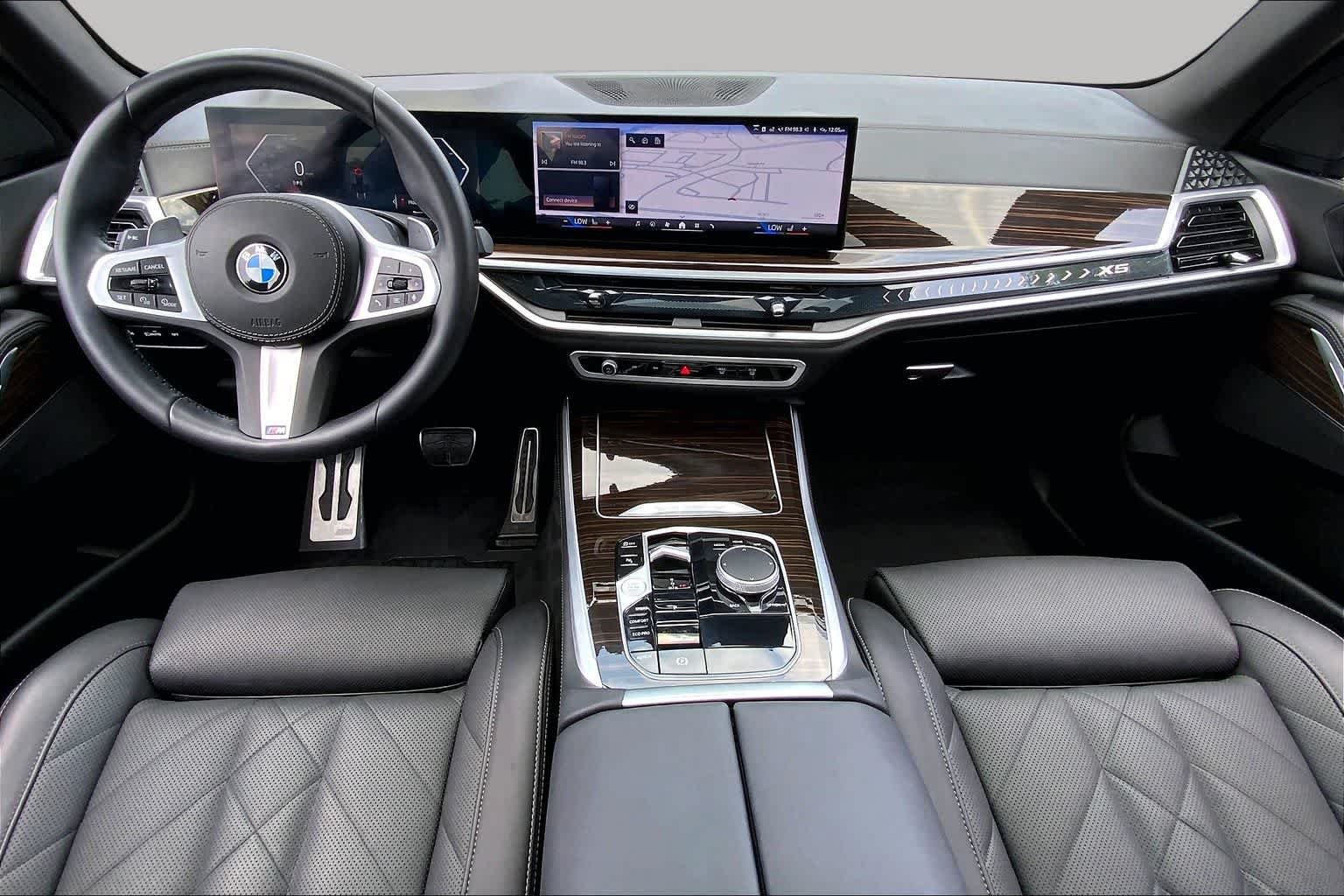 Used 2024 Black Sapphire Metallic BMW sDrive40i image 16
