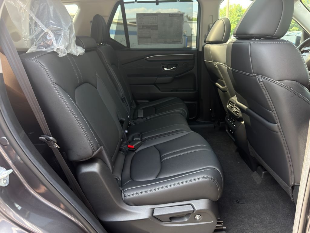 New 2026 Modern Steel Metallic Honda Touring image 23