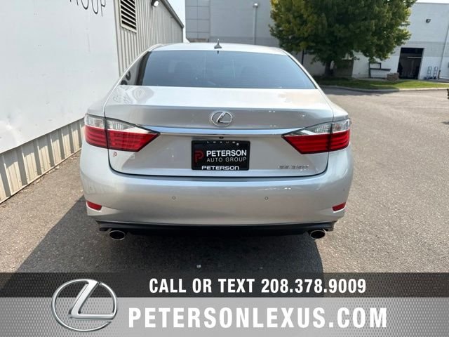 Used 2013 Silver Lexus Premium image 5