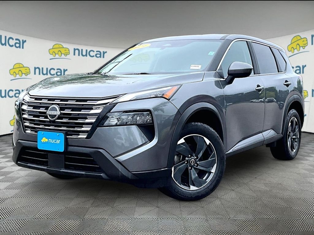 Used 2024 Gray Nissan SV image 3