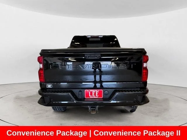 Used 2022 Black Chevrolet LT image 5