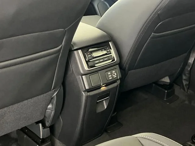 New 2026 AUTUMN GREEN METALLIC Subaru Premium 7-Passenger image 35