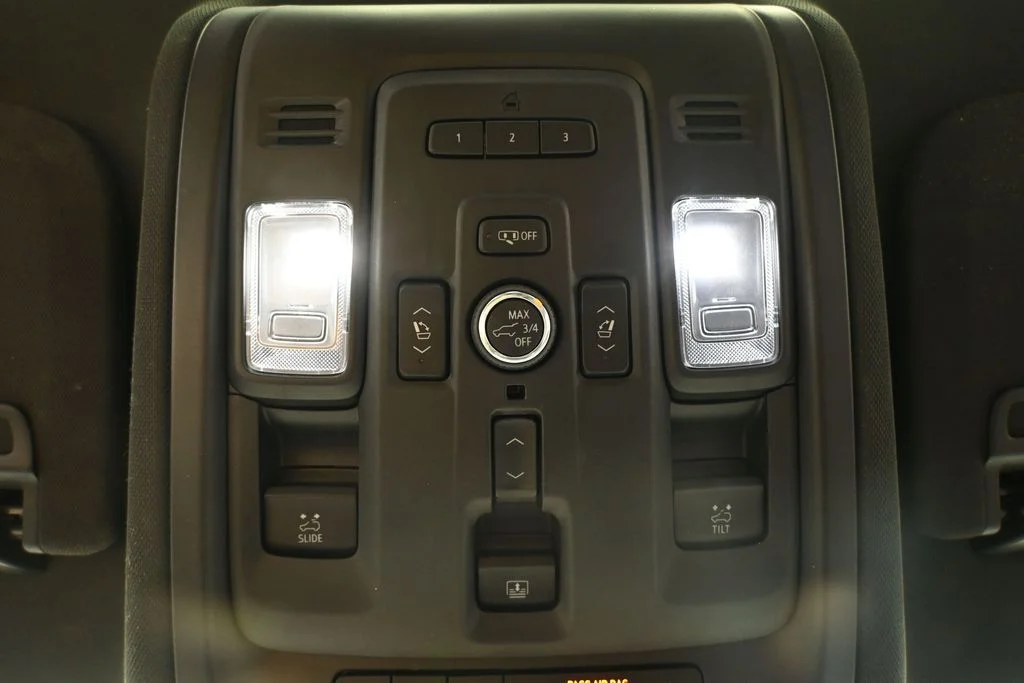 Used 2024 Black Chevrolet Z71 image 27