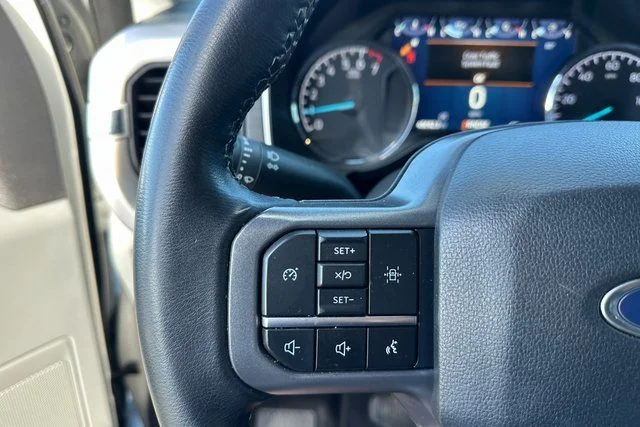 Used 2023 White Ford XLT image 18
