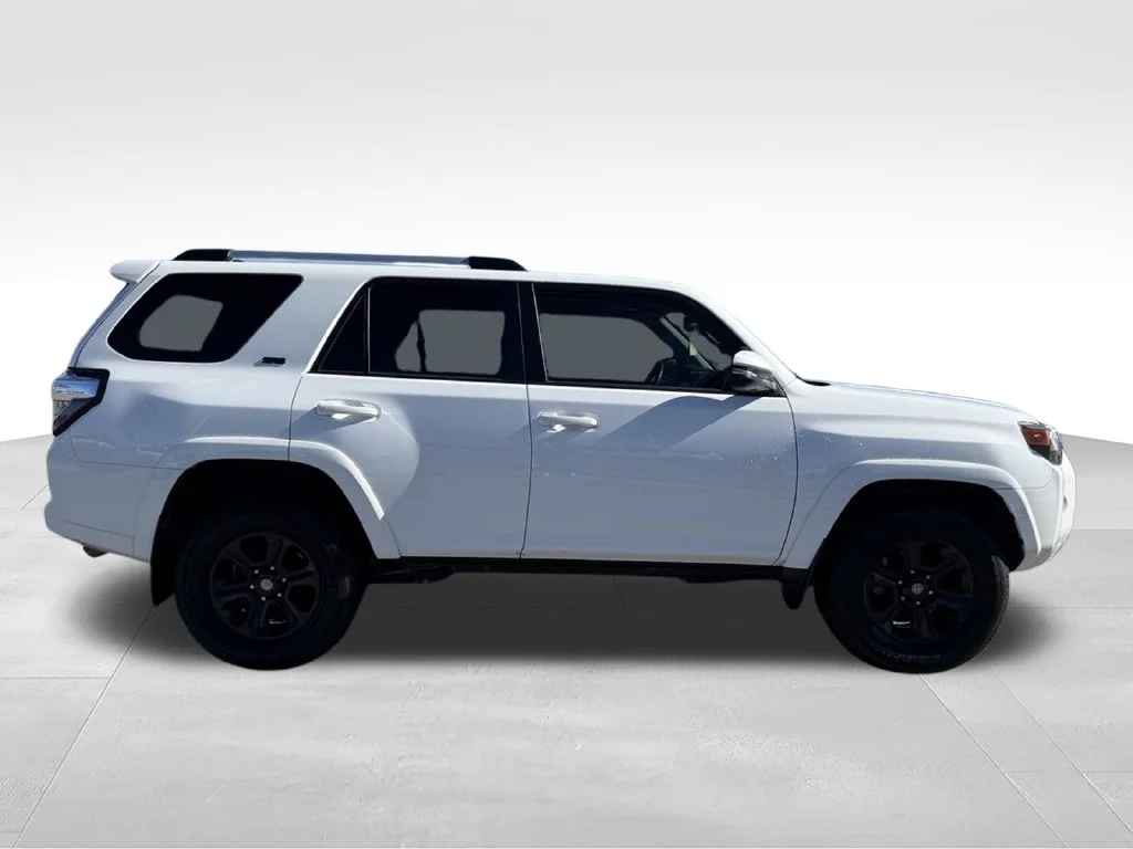 Used 2023 White Toyota SR5 Premium image 26