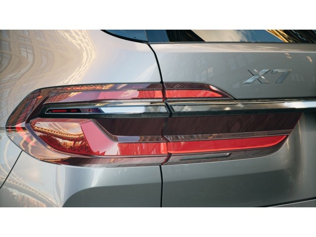 New 2027 Skyscraper Grey Metallic BMW xDrive40i image 8