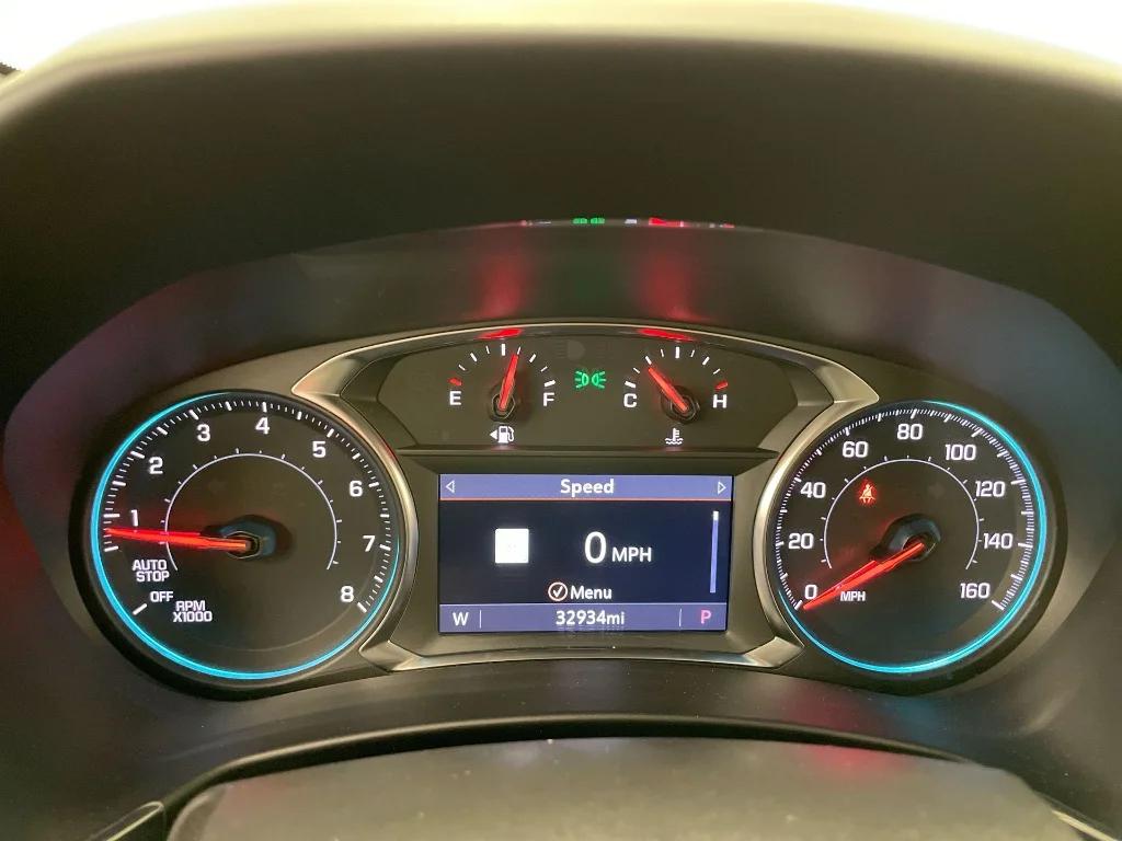 Used 2023 Summit White Chevrolet RS image 11