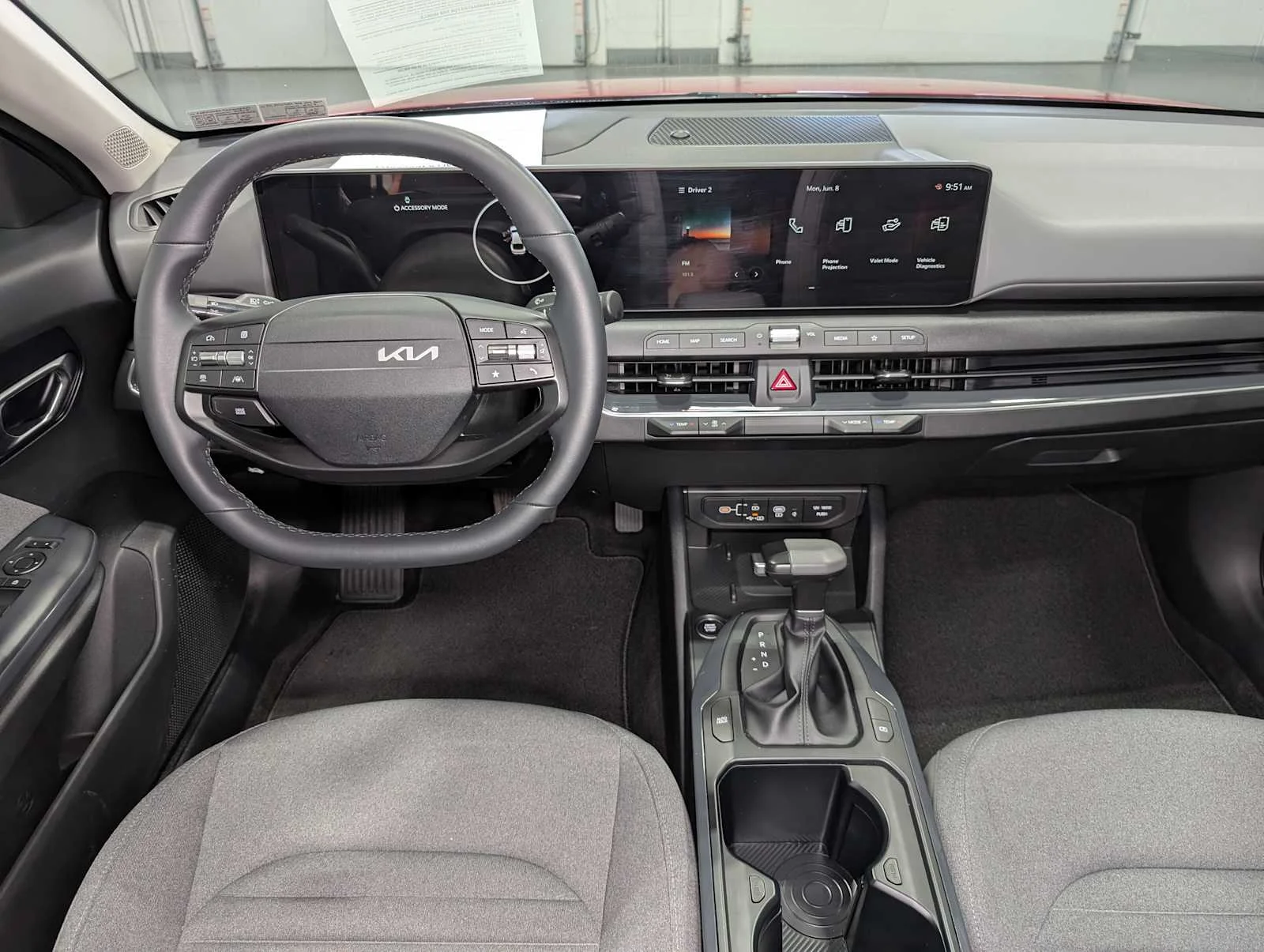 Used 2025 Currant Red Kia EX image 17