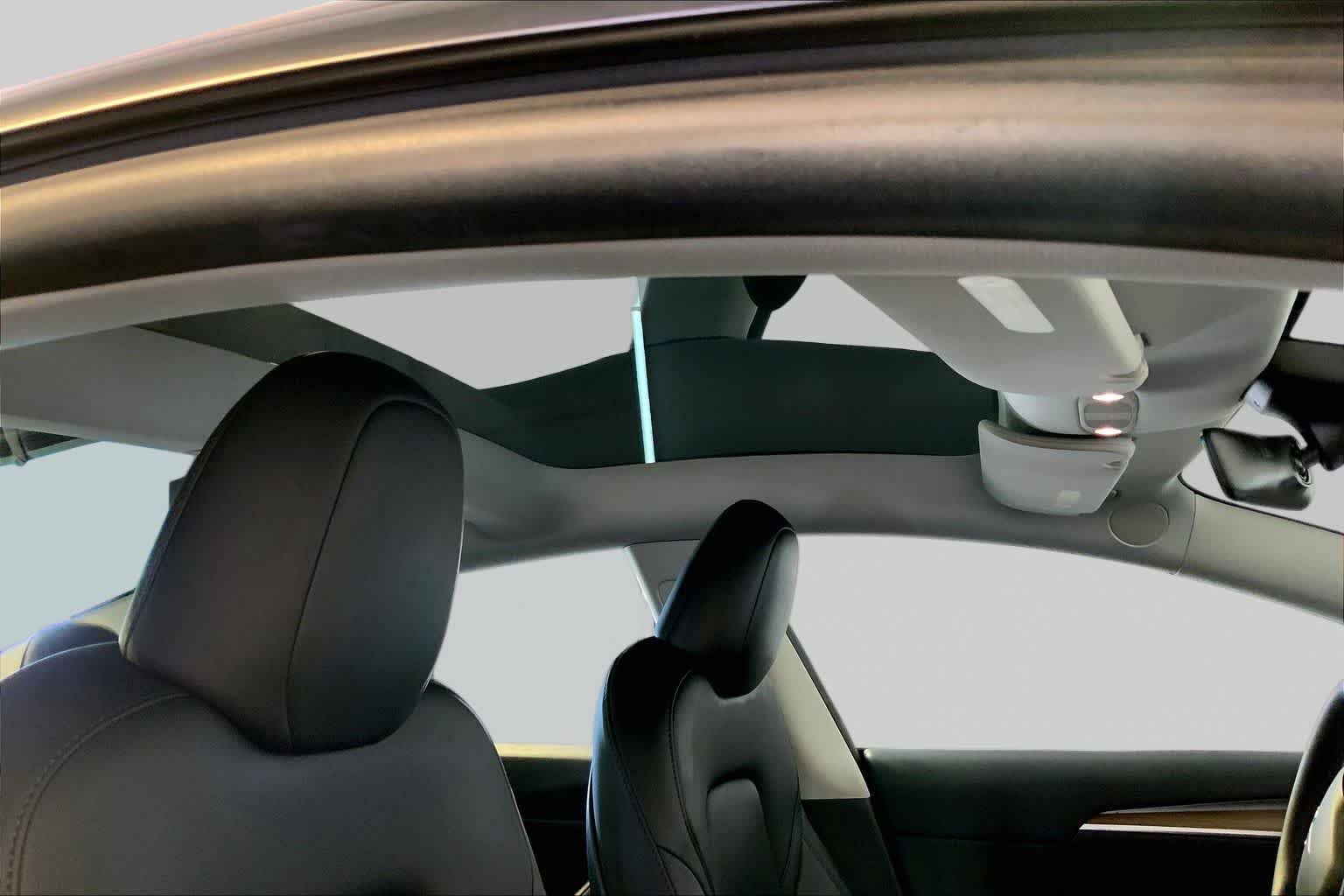 Used 2023 Deep Blue Metallic Tesla Performance image 13