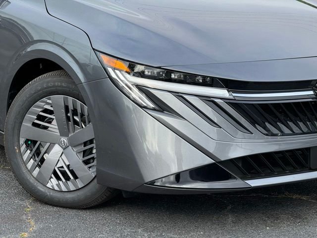 New 2026 Gray Nissan S image 7