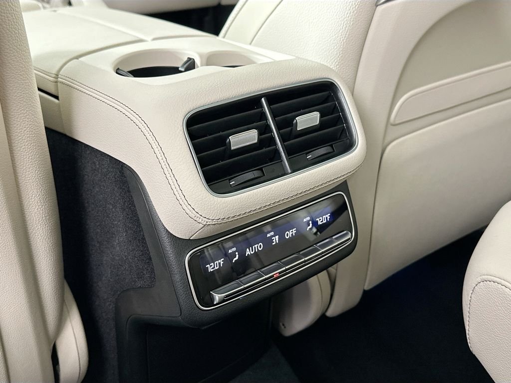 New 2026 Selenite Grey Metallic Mercedes-Benz GLS 450 image 27