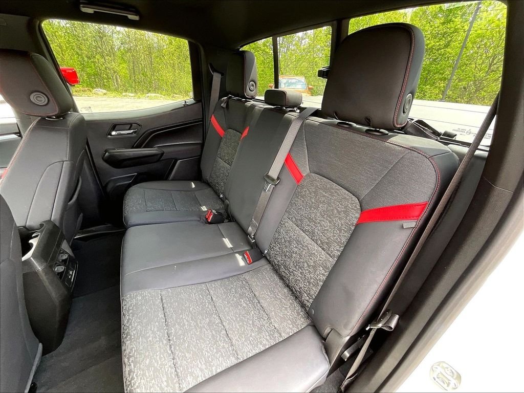 Used 2024 Summit White Chevrolet Z71 image 14
