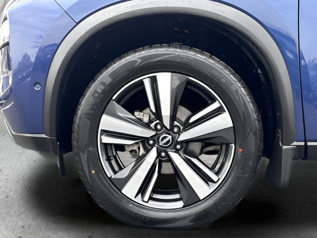 Used 2023 Blue Nissan SL image 24
