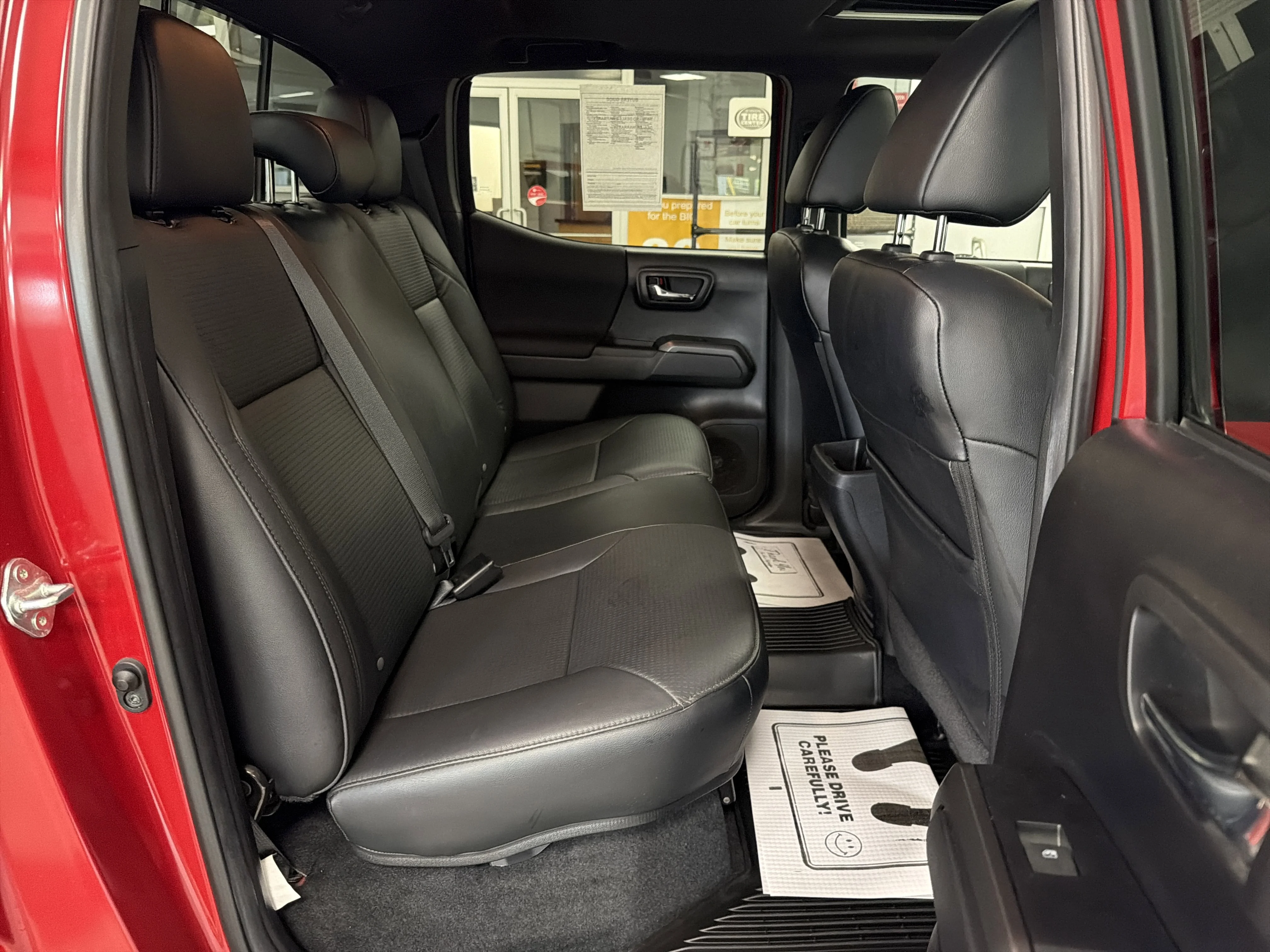 Used 2022 Barcelona Red Metallic Toyota  image 33