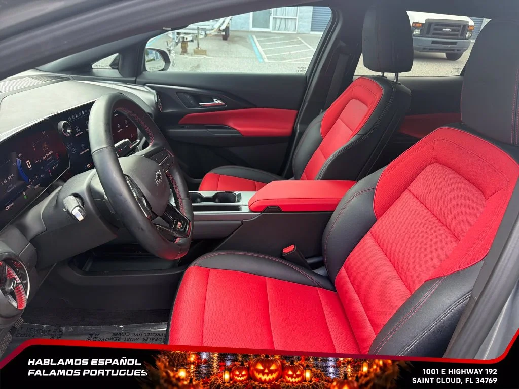 2024 Chevrolet Equinox EV RS - Photo 14