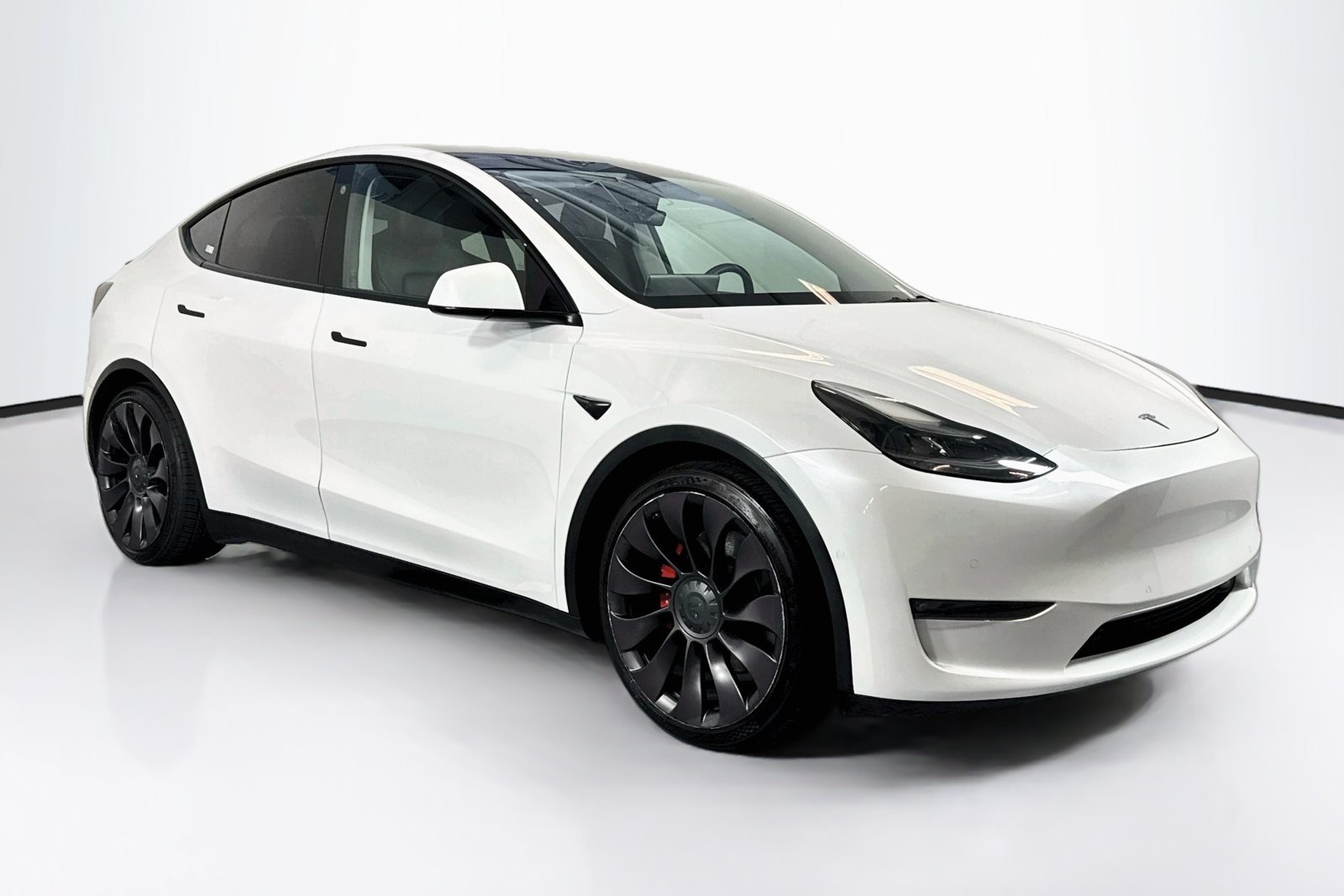 Used 2021 Pearl White Multi-Coat Tesla Performance image 3