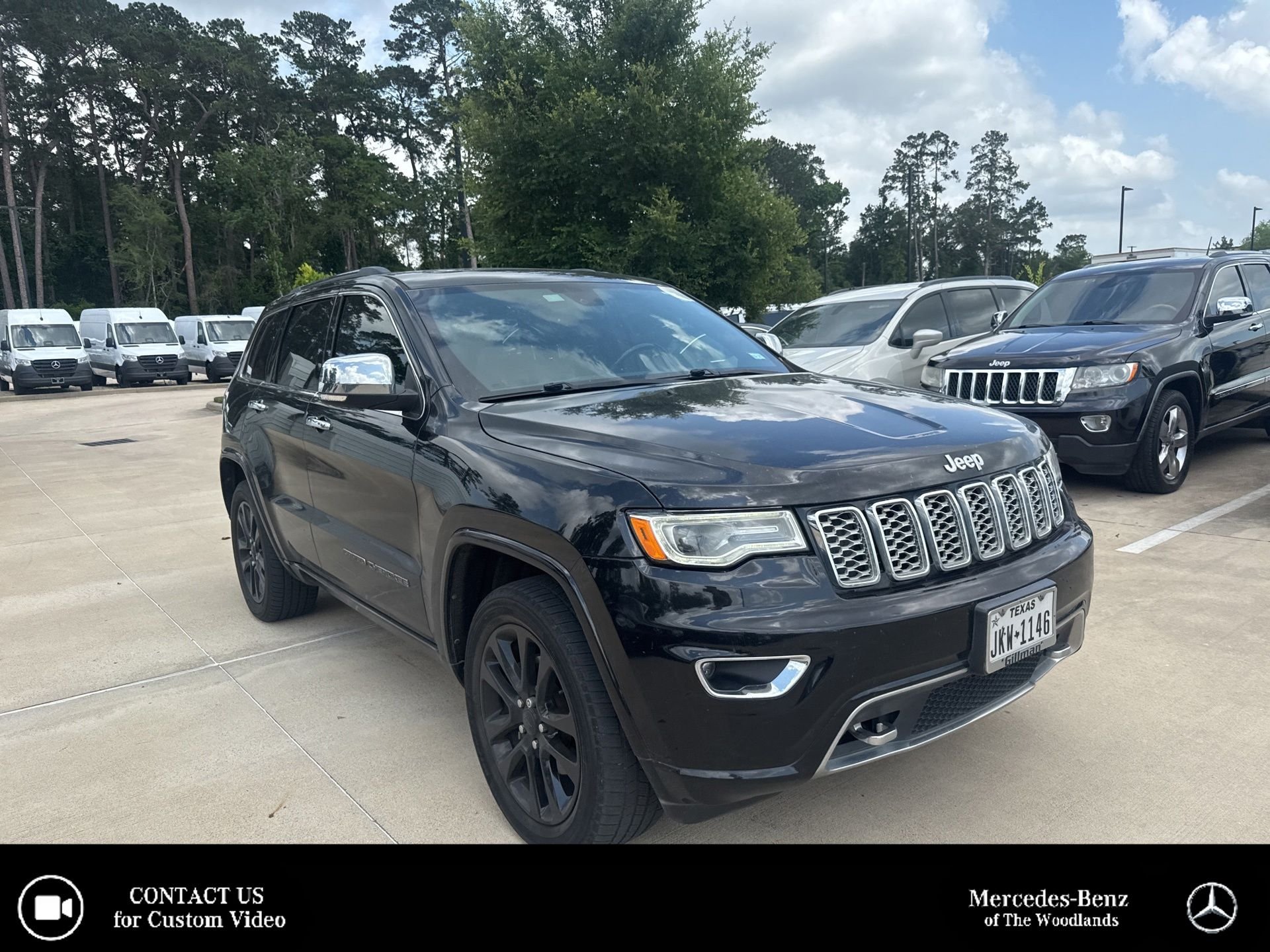2017 Jeep Grand Cherokee Overland 4WD's photo