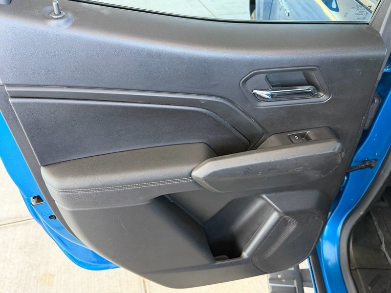 2023 Chevrolet Colorado LT - Photo 16