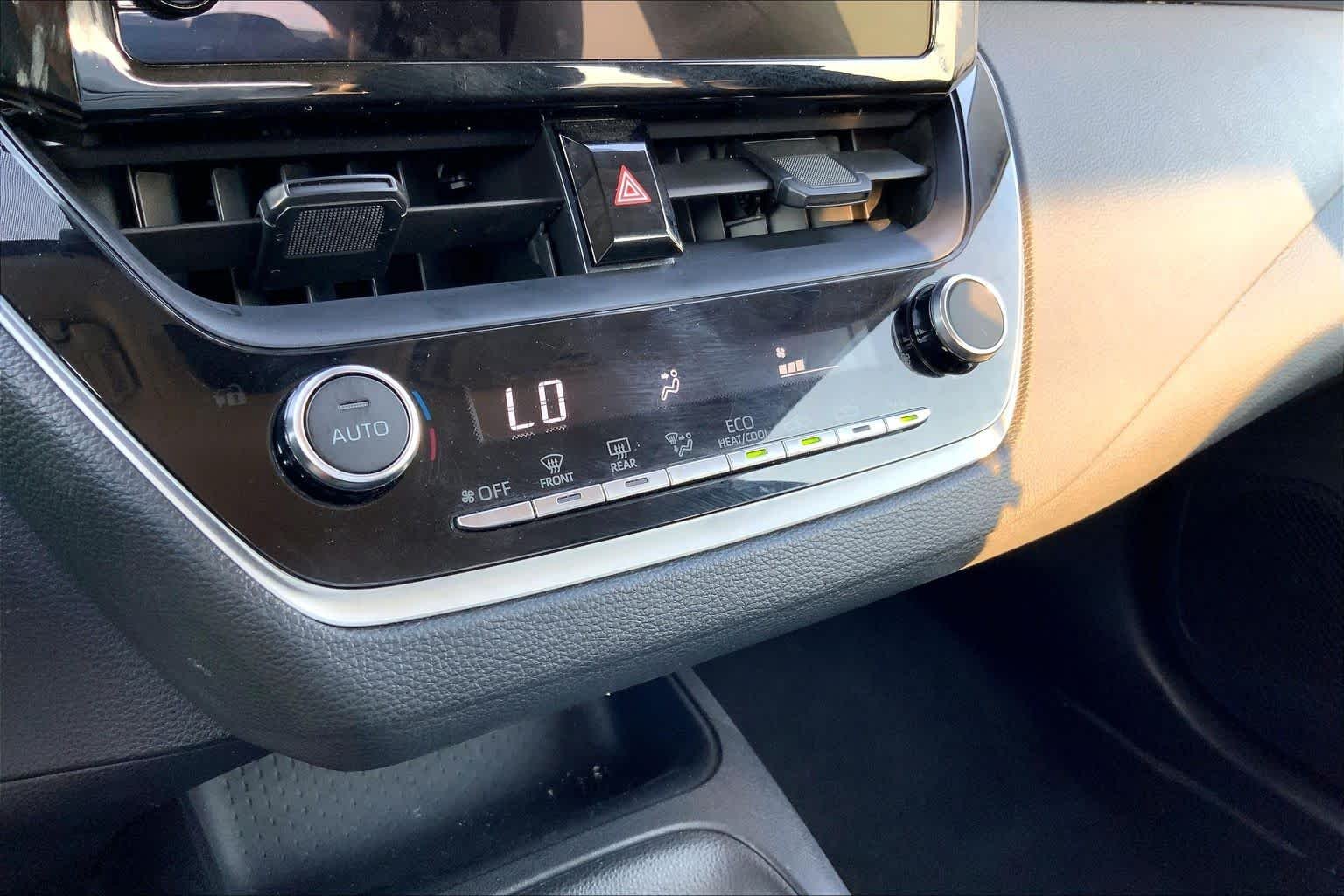 Used 2025 Underground Toyota LE image 35