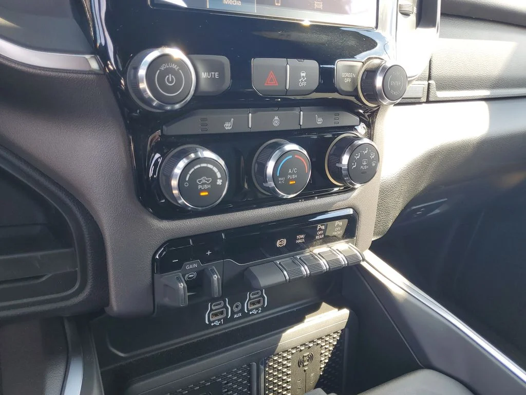 2026 RAM 2500 Big Horn - Photo 18