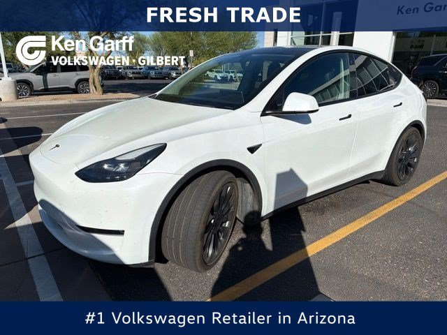 Used 2022 Pearl White Multi-Coat Tesla Performance image 1