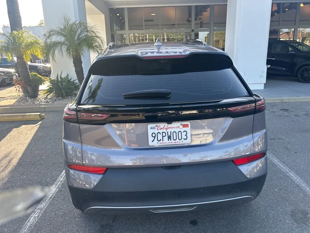 Used 2022 Chevrolet Bolt EUV Premier with VIN 1G1FZ6S06N4128025 for sale in Santa Barbara, CA