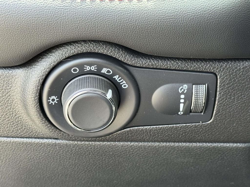 Used 2026 Black Dodge GT Plus HEMI V8 image 28