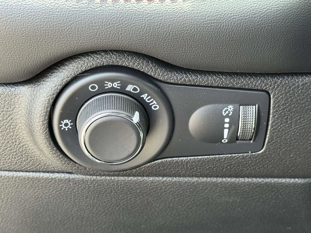 Used 2026 Black Dodge GT Plus HEMI V8 image 28