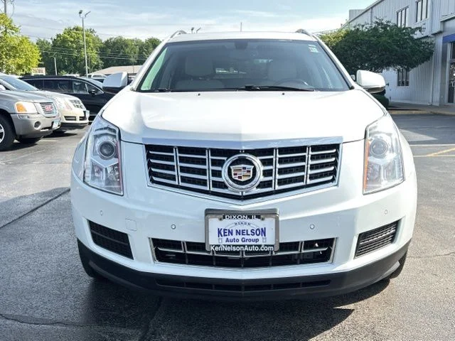 Used 2014 Cadillac SRX Luxury Collection with VIN 3GYFNEE35ES632109 for sale in Dixon, IL