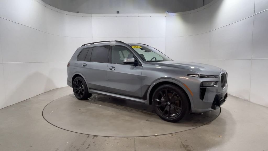 2024 Bmw X7 xDrive40i photo 2