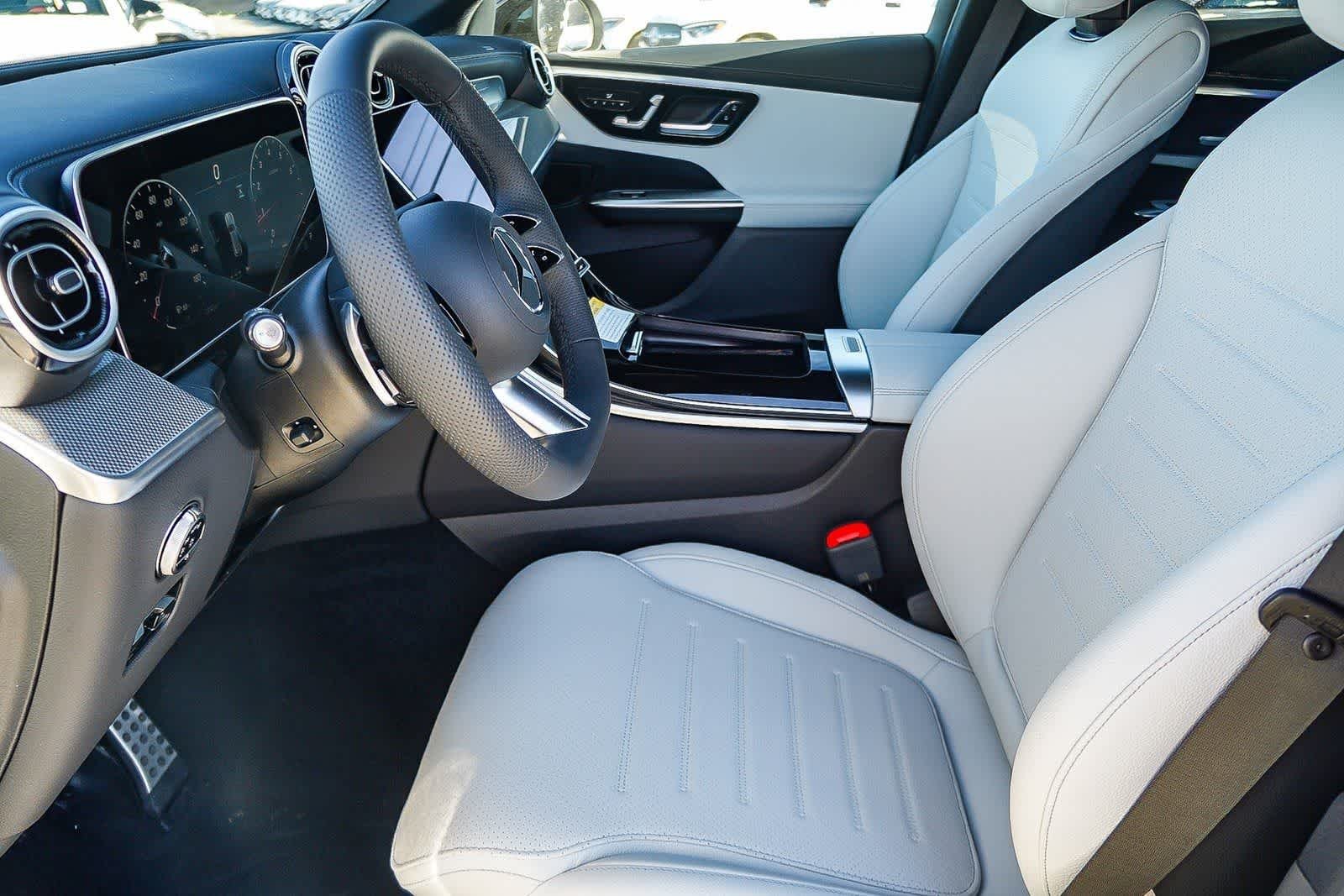 New 2026 Polar White Mercedes-Benz GLC 300 image 20