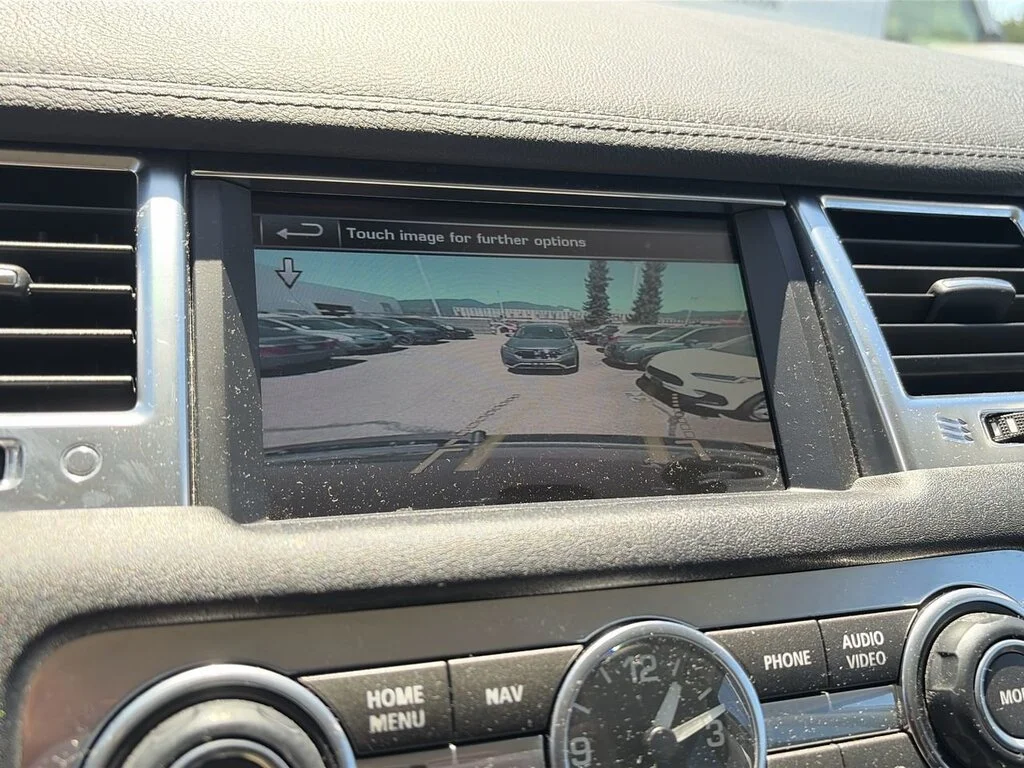 Used 2012  Land Rover V8 HSE image 25