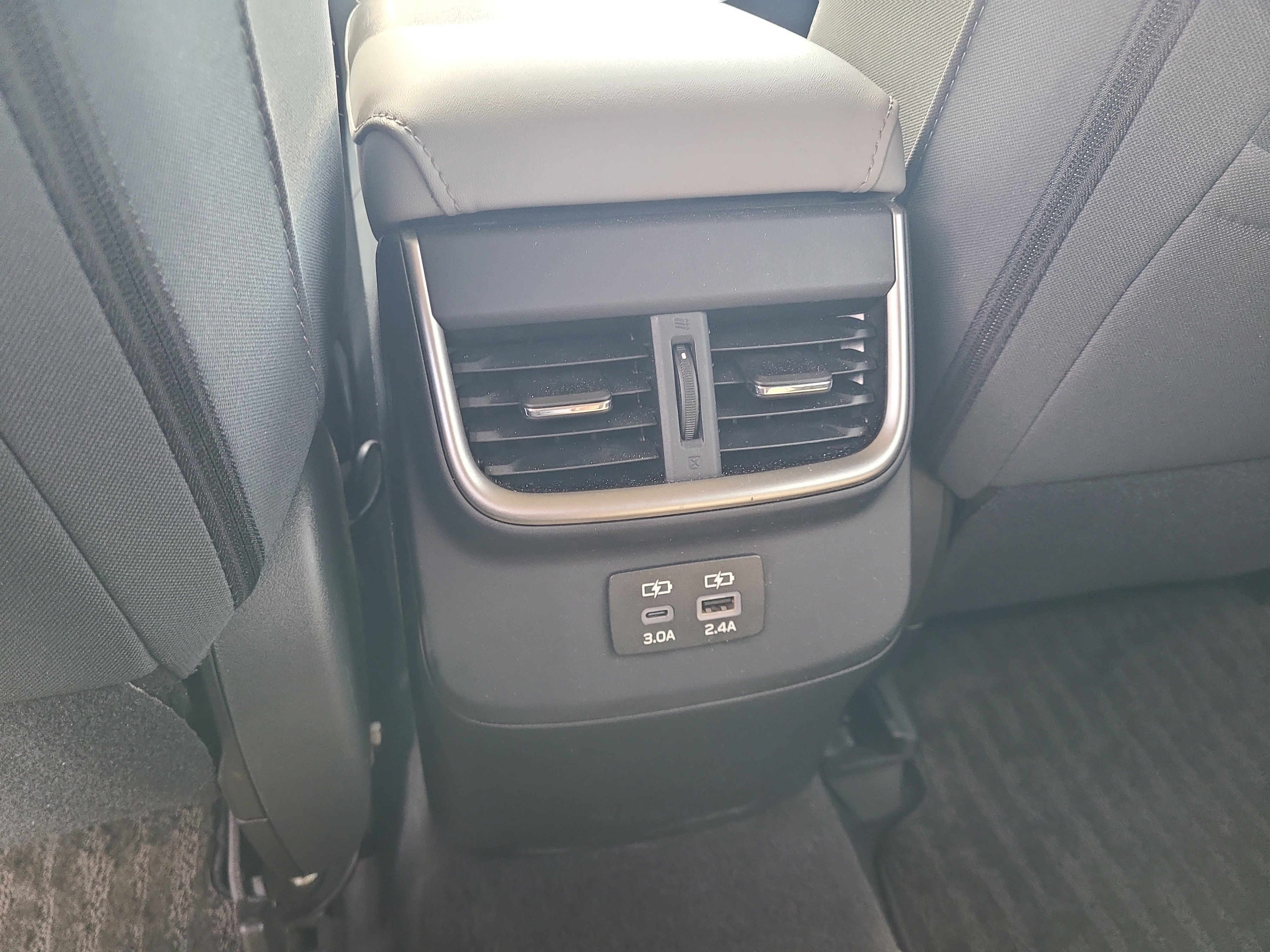 Used 2025 Ice Silver Metallic Subaru Premium image 11