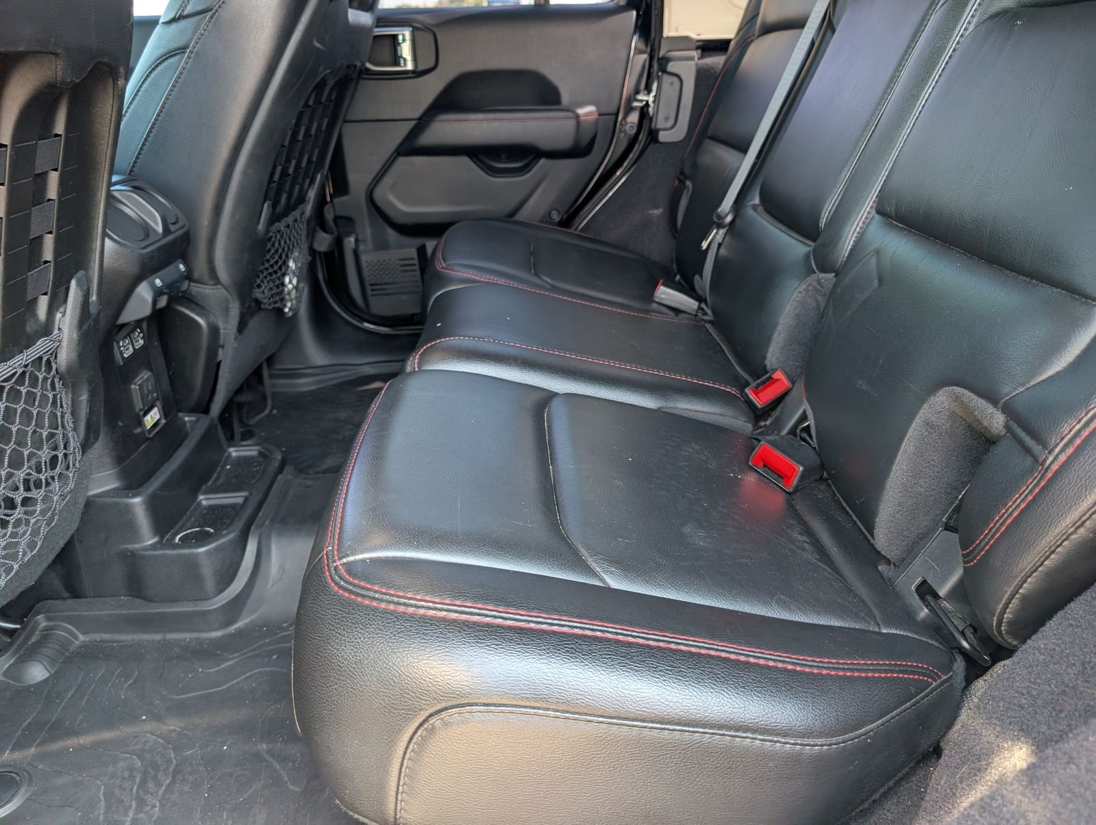 Used 2020 Black Jeep Unlimited Rubicon image 8